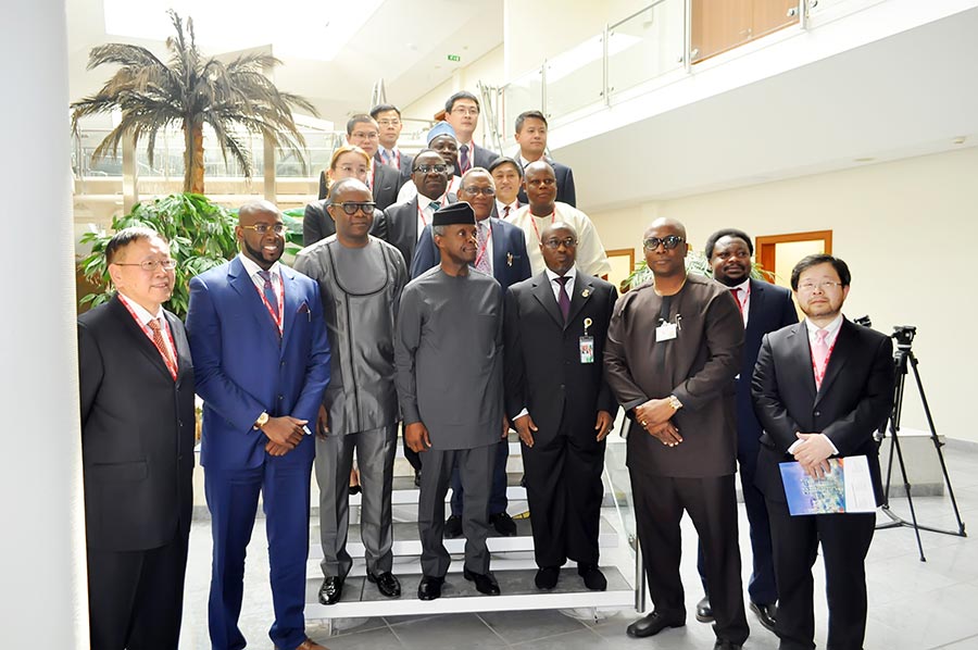 Sheikh Mohamed Bayorh with Buhari President