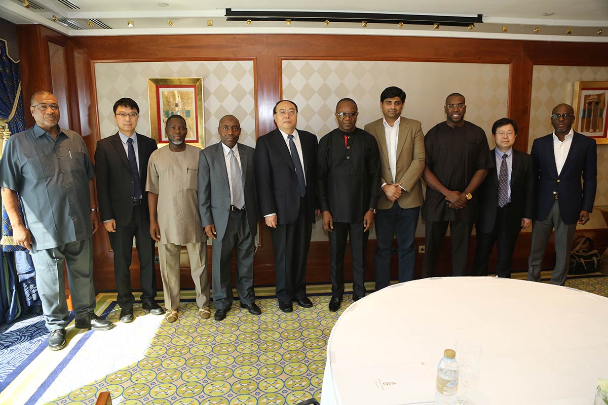 Sheikh Mohamed Bayorh CEO of Alpha group with delegation