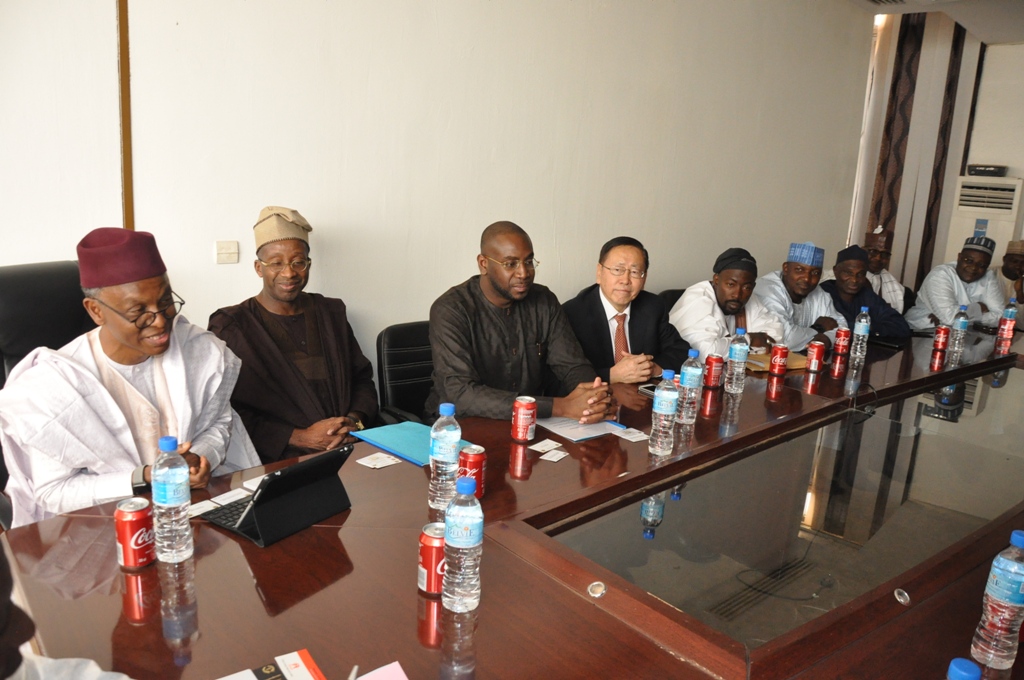 Sheikh Mohamed Bayorh and Niger Minister of Petroleum / Sheikh Mohamed Bayorh Niger Republic